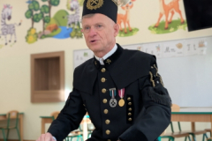 pxl_20251215_085448358.portrait