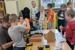 pxl_20251008_081331243.portrait