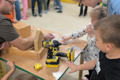 pxl_20251008_082008342.portrait