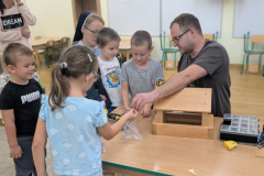 pxl_20251008_082349672.portrait