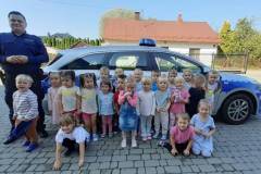 2025-ochronka-pilzno-policjant-11