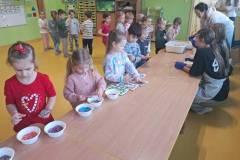 2025-ochronka-pilzno-sredniaki-zdobia-pierniki-5