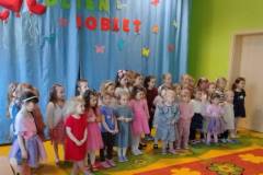 4.-ochronka-pilzno-dzien-dziewczynek-6