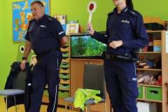 2026-ochronka-pilzno-spotkanie-z-policjantami-6