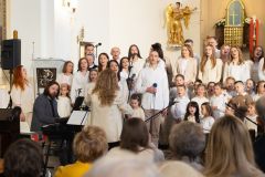 2026ochronkadebicakoncert-59_wynik