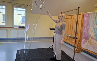 TEATR BANIEK MYDLANYCH