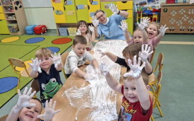 ZIMA NA&nbsp;WESOŁO