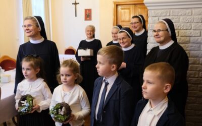 ŻYCZENIA WIELKANOCNE :)