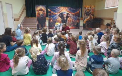 „Jak słoń został strażakiem” – teatrzyk pełen przygód